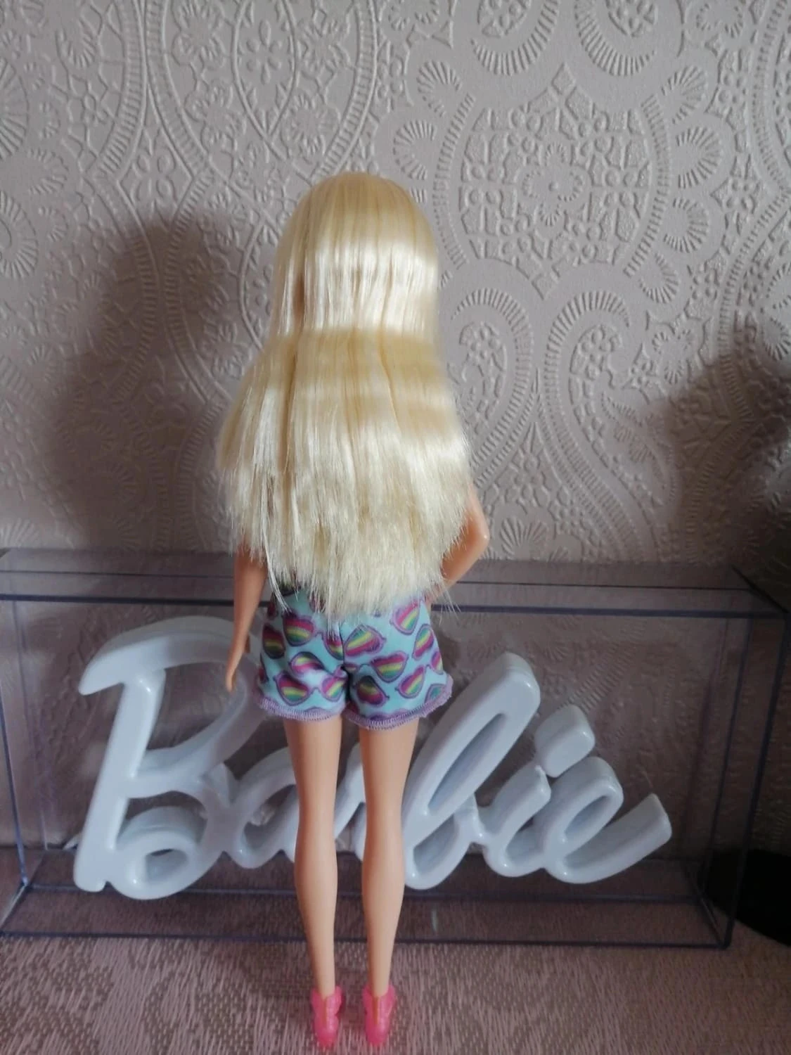 Barbie en un mono corto (combishort) – photo 3